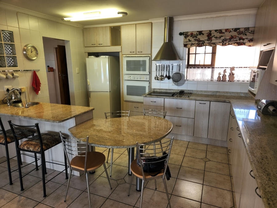 3 Bedroom Property for Sale in Mossel Bay Central Western Cape